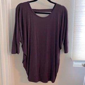 Market & Sprice batwing top